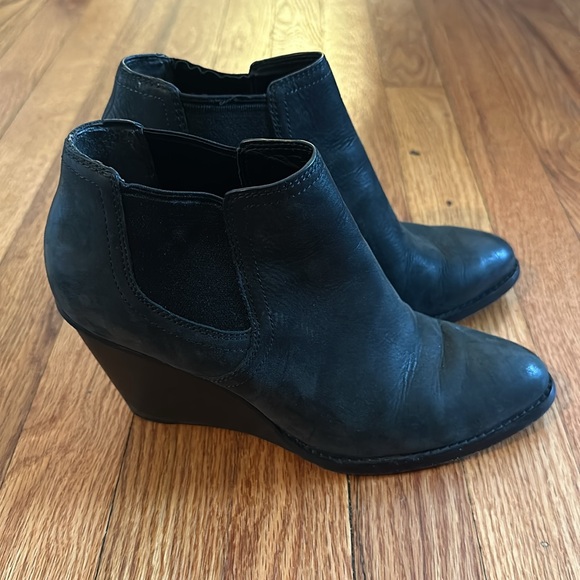 Cole Haan Wedge Bootie - Size 8.5 - Picture 4 of 4
